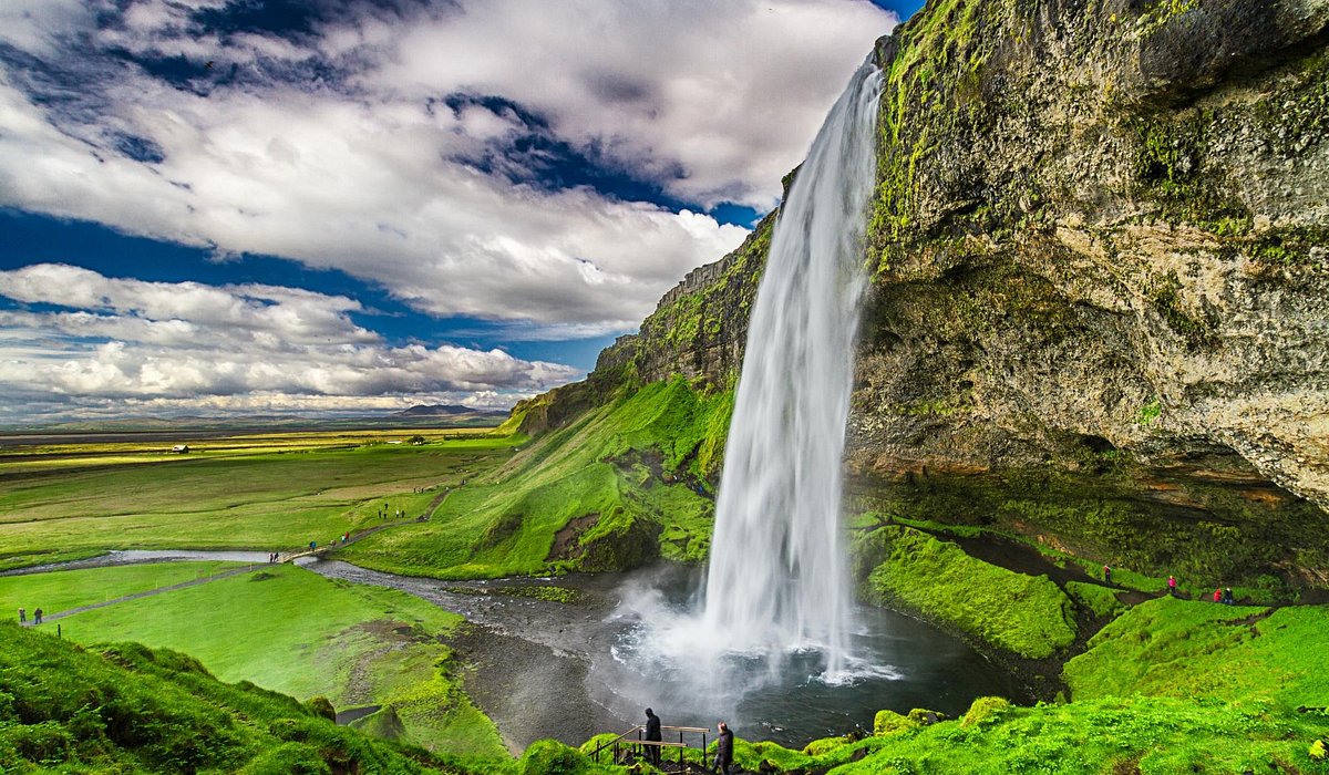 GOLDEN CIRCLE AND SOUTH COAST  Self-Drive