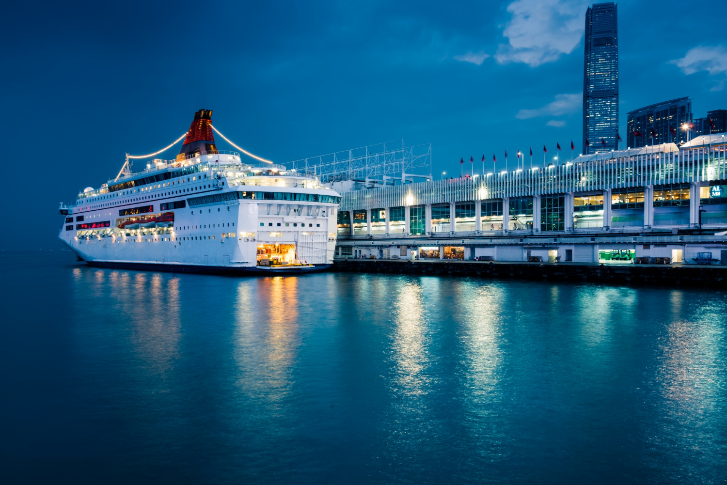 CAPITALS OF NORWAY, SWEDEN & DENMARK BY TRAIN & CRUISE