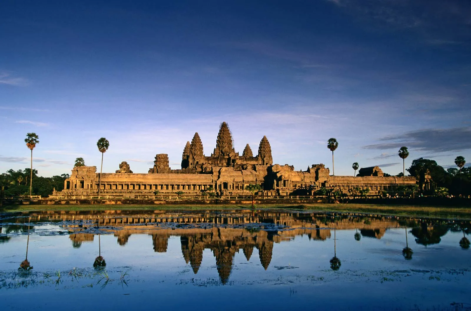 PHNOMPENH AT GLANCE