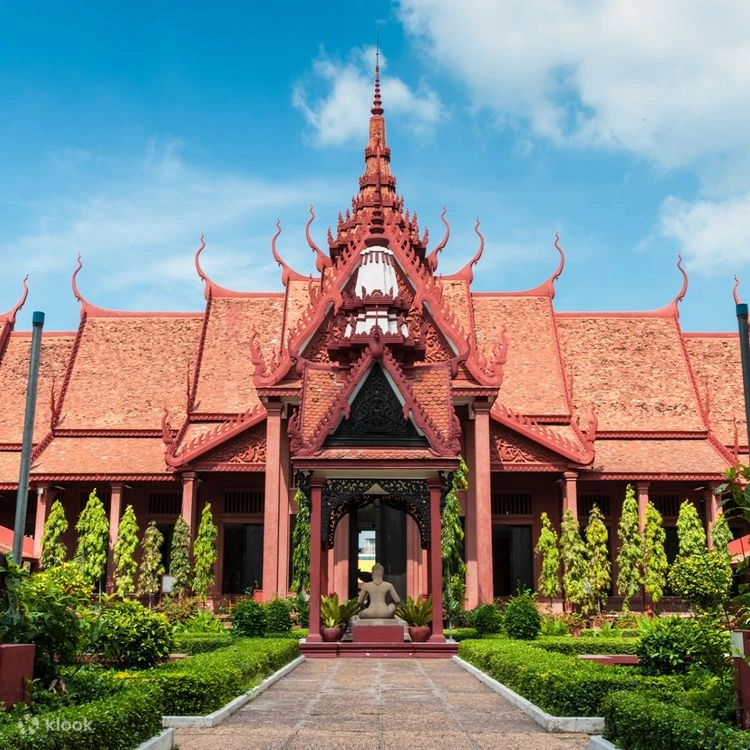 PHNOMPENH AT GLANCE