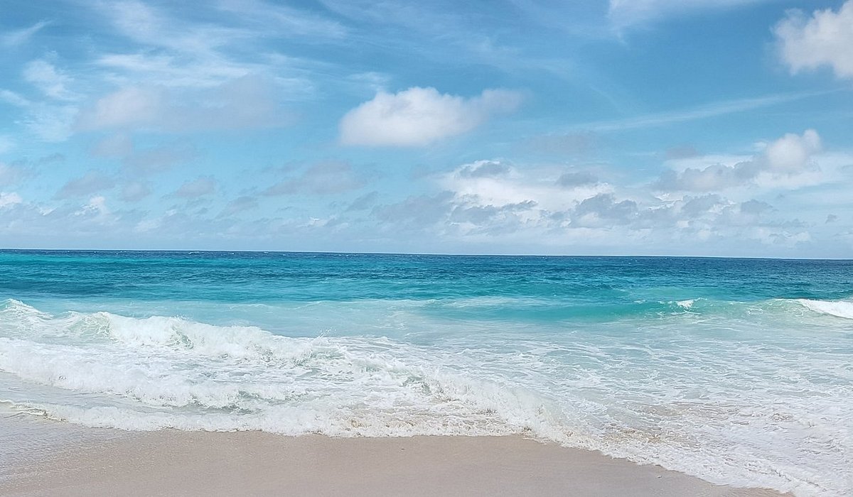 REFRESHING MAURITIUS