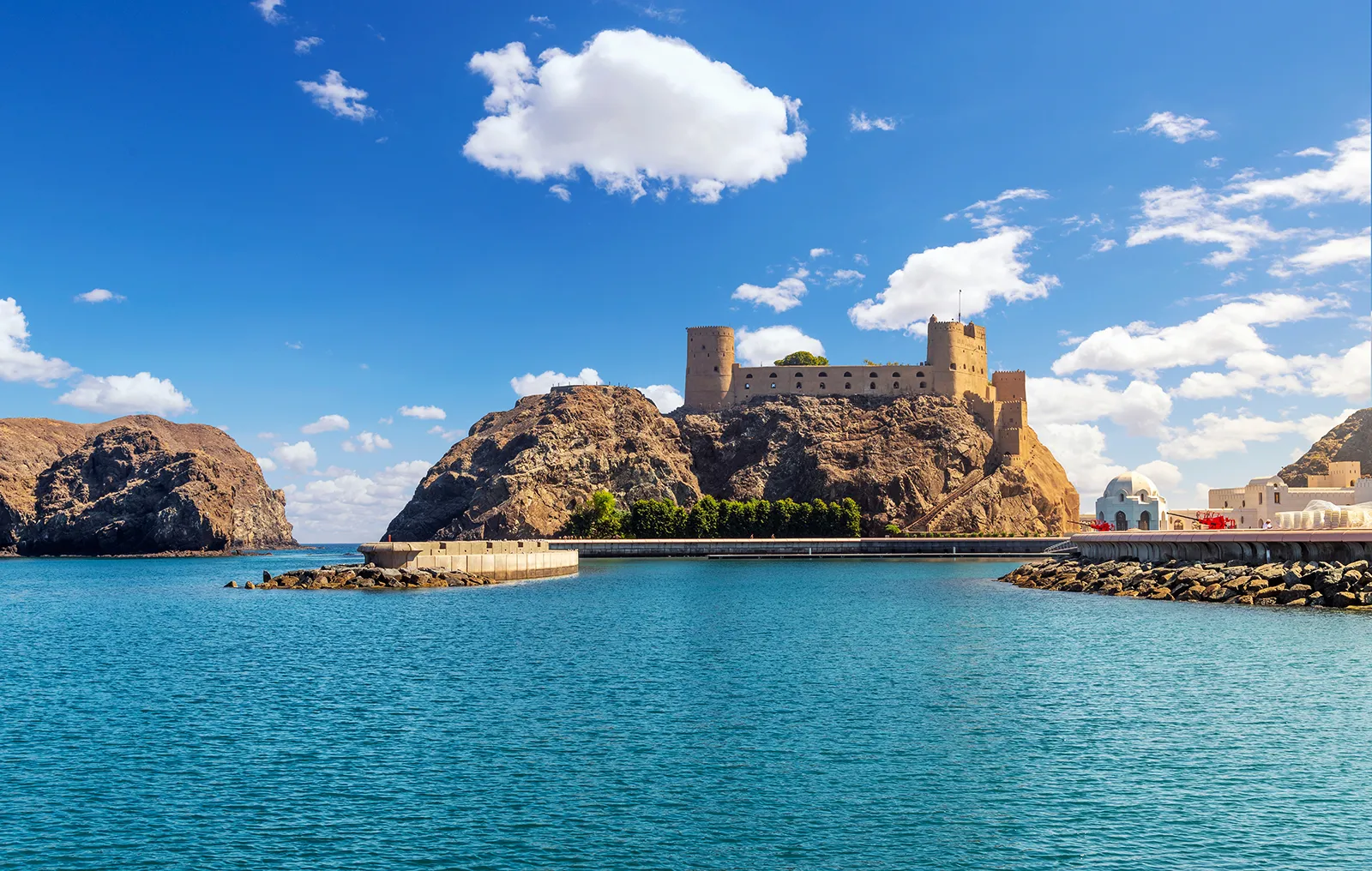 SIMPLY OMAN