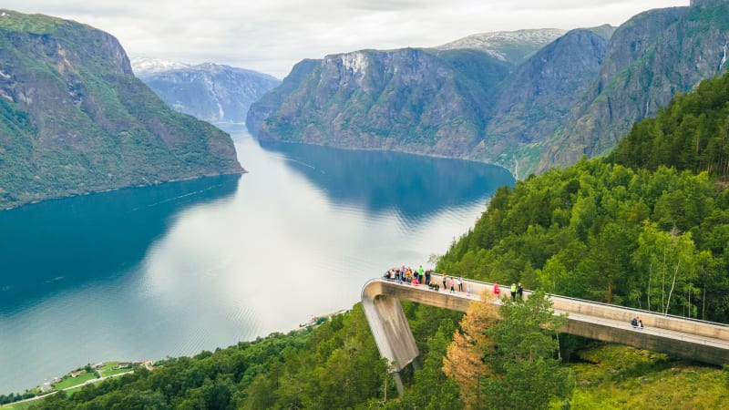 NORWAY IN A NUTSHELL & SNOW HOTEL