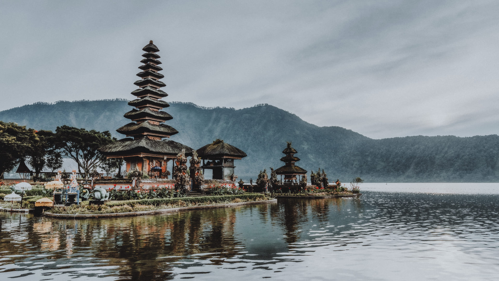MALAYSIA & BALI HONEYMOON
