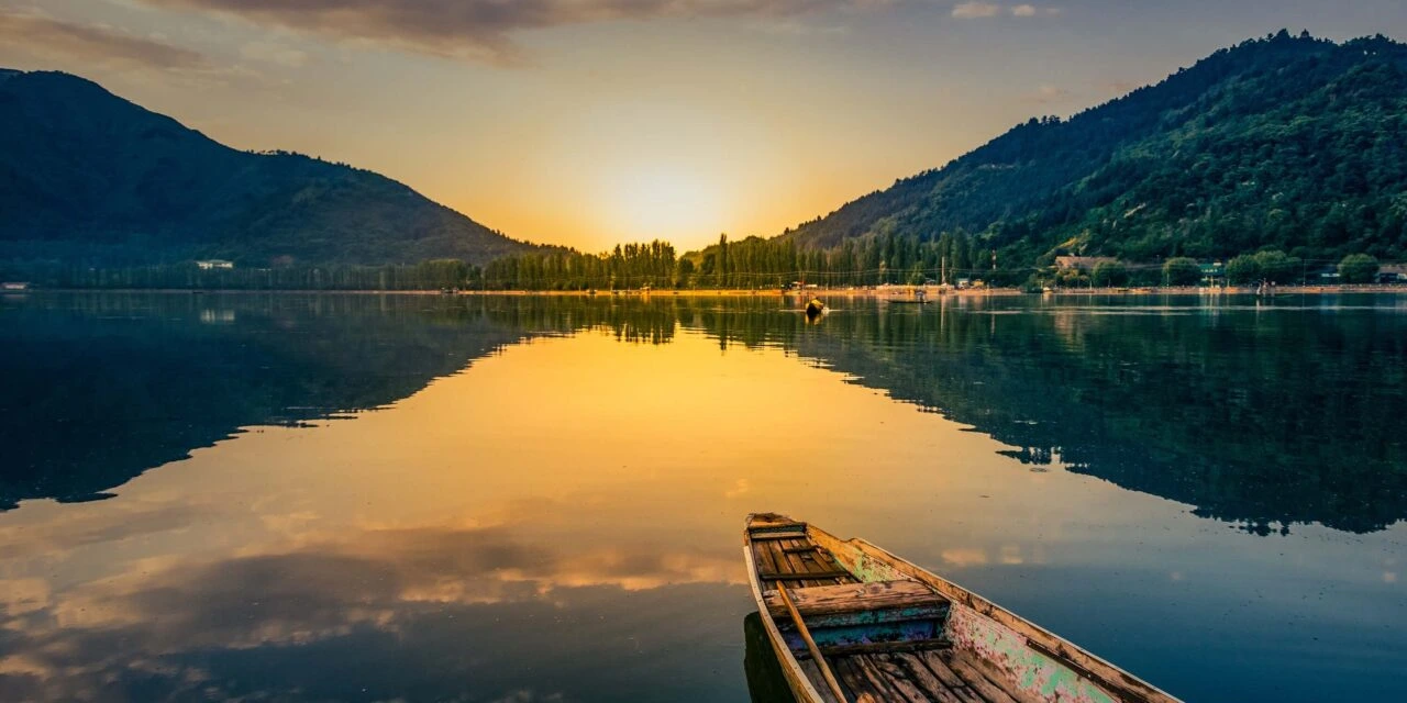 Heavenly Escape: Jammu and Kashmir Tour Package