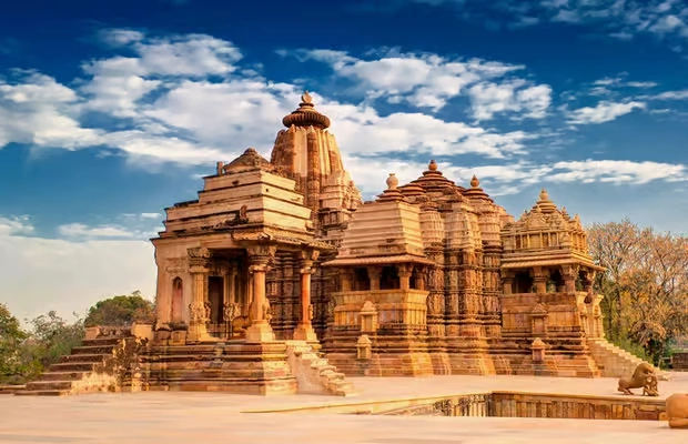 The Ultimate Tiger Odyssey: A Wildlife and Cultural Expedition Across India’s Iconic Reserves